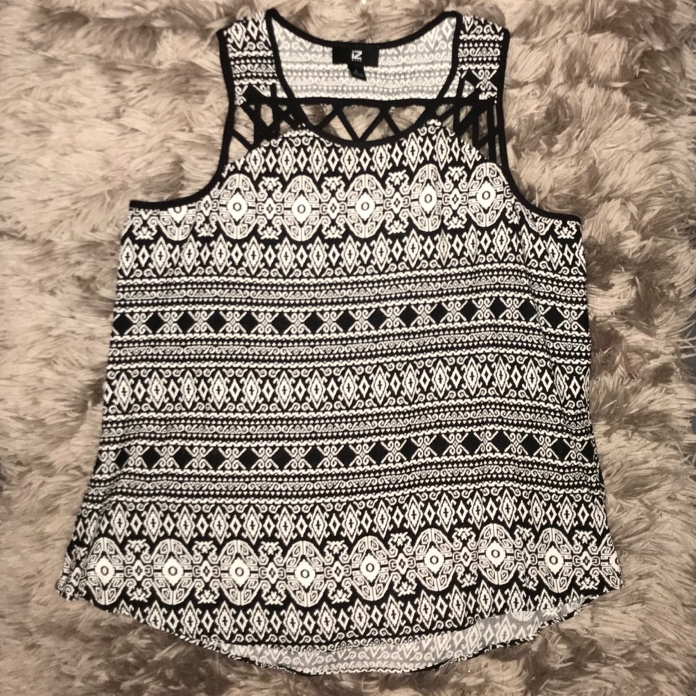 Black & White Pattern Blouse